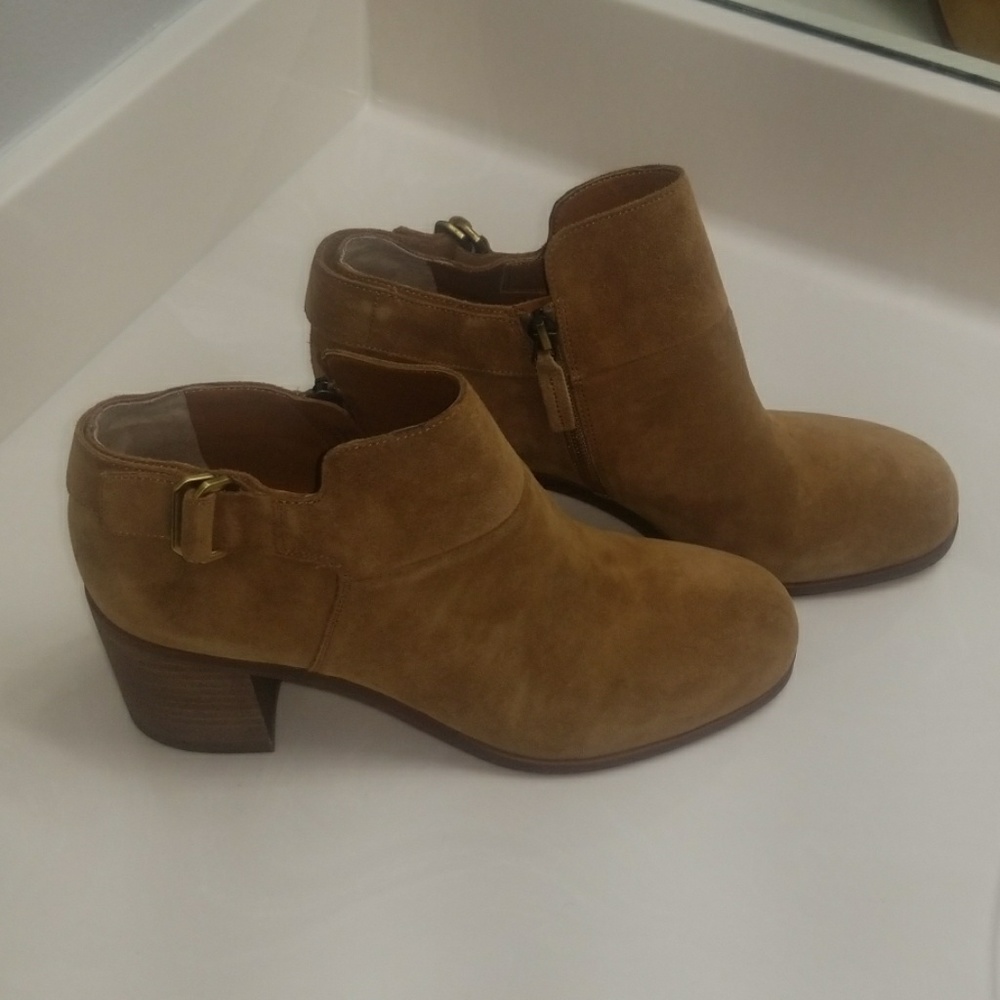 Franco Sarto A-Matisse Suede Bootie - Picture 3 of 5